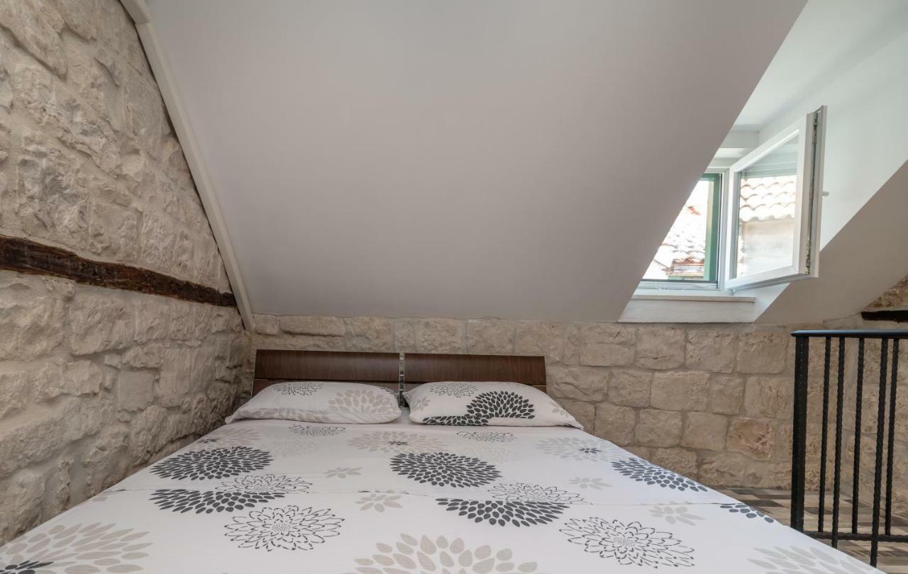 Apartman Škuribanda Daire Trogir Dış mekan fotoğraf